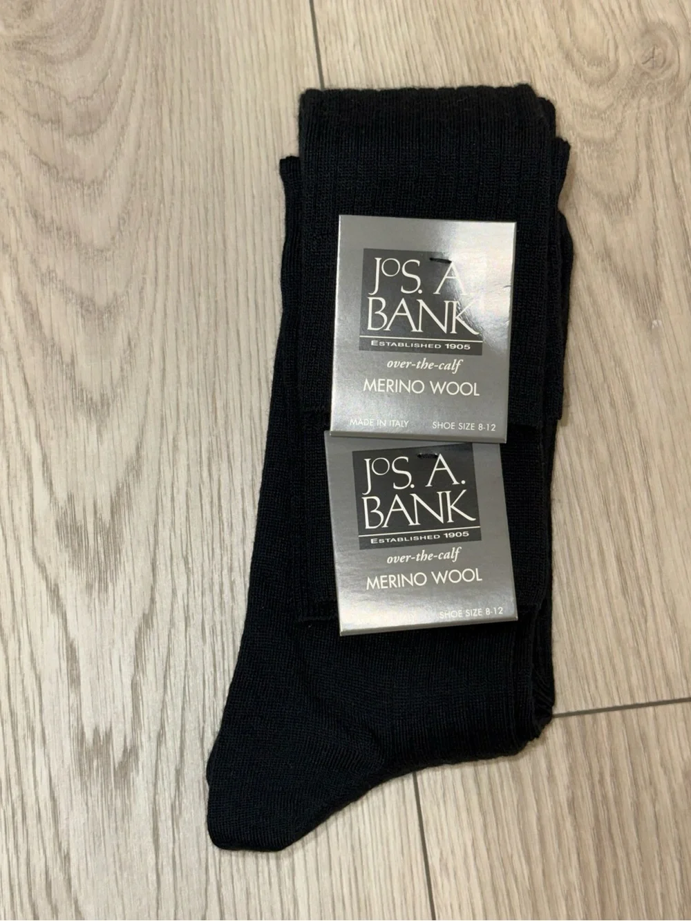 Jos. A. Bank Black Ribbed Merino Wool Over-The-Calf Socks - Pair Shoe size 8-12